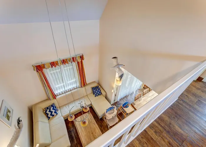 Kuestenhaus Mit Eigener Sauna Und Kamin Ca 400 Vom Ostseestrand Feriehus Koserow
