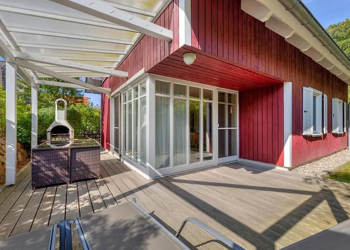 Kuestenhaus Mit Eigener Sauna Und Kamin Ca 400 Vom Ostseestrand Feriehus Koserow