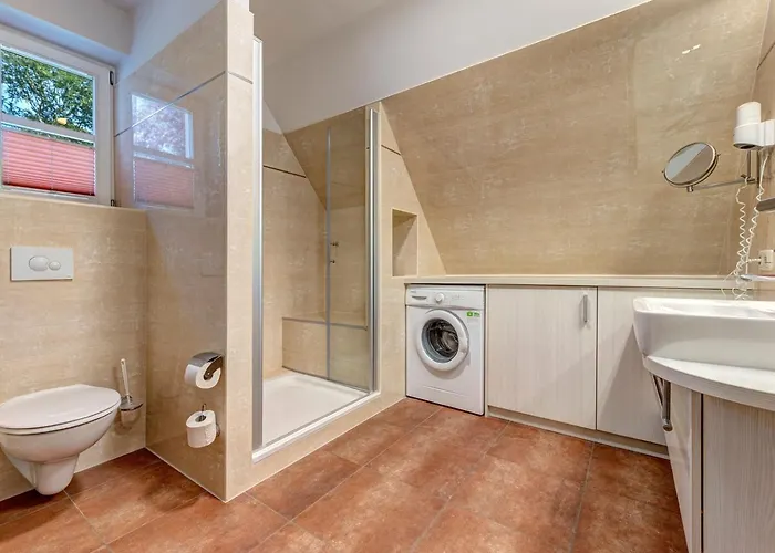 Feriehus Kuestenhaus Mit Eigener Sauna Und Kamin Ca 400 Vom Ostseestrand *